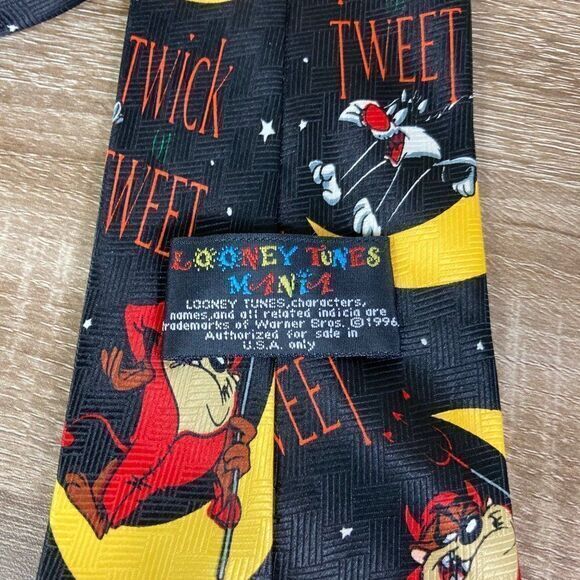 Looney Tunes Mania Vintage Tie Mens Twick or Tweet Necktie Halloween Black 90s - Picture 6 of 9